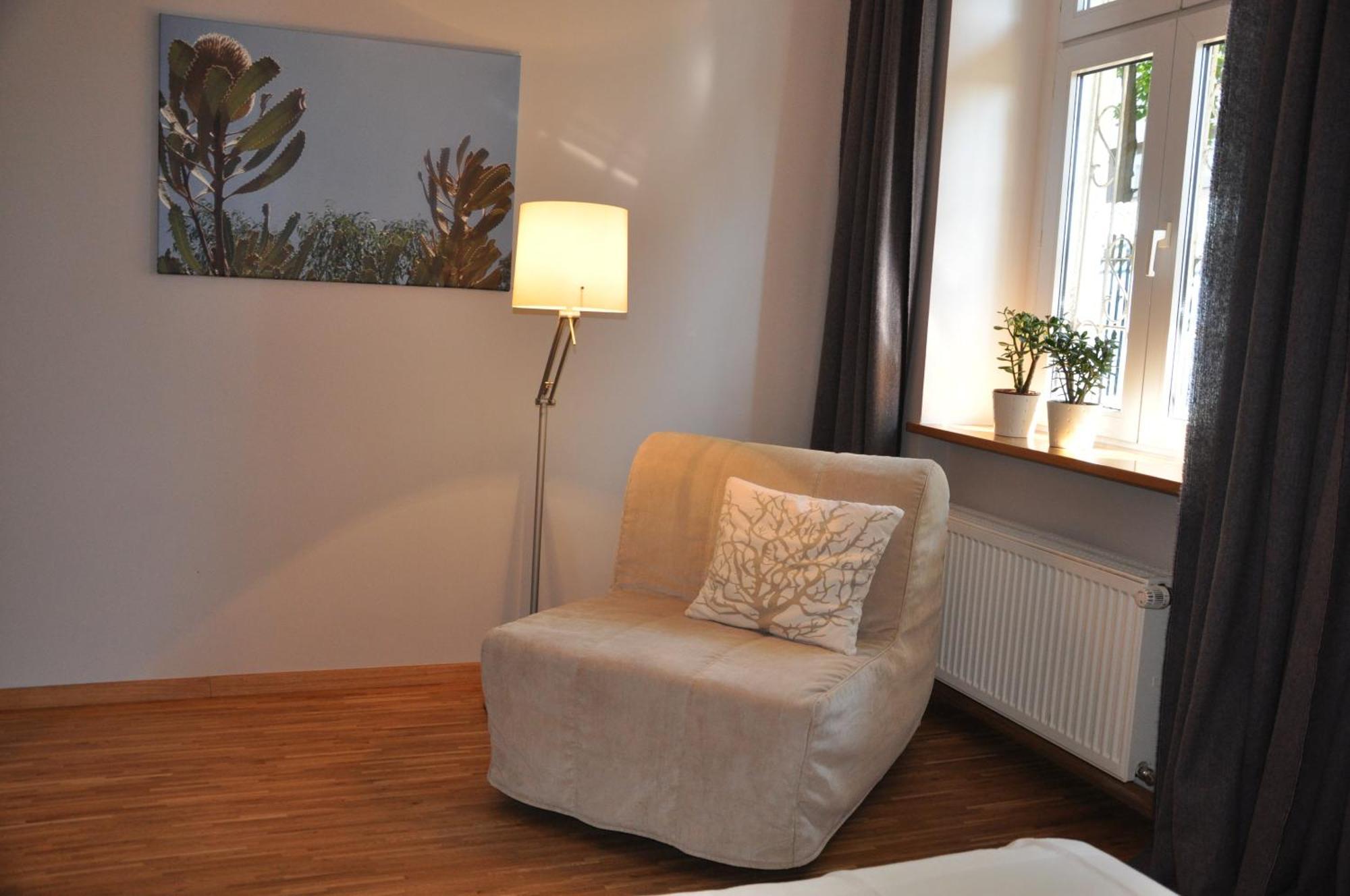 Apartment 23